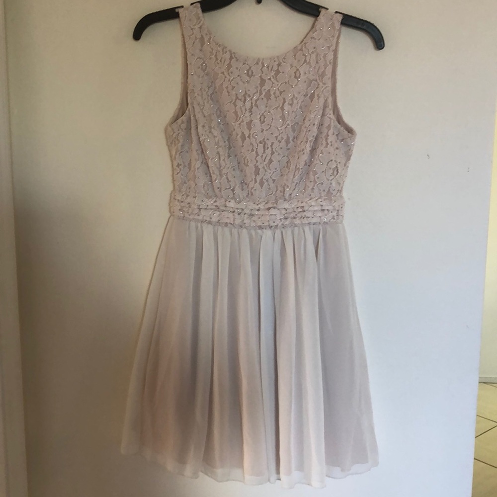 gown